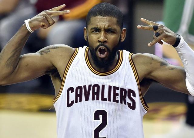 裁判安排成 裁判安排成