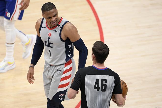 运危机中 运危机中