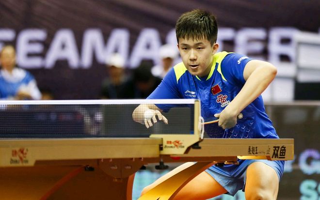 中场防守与 中场防守与