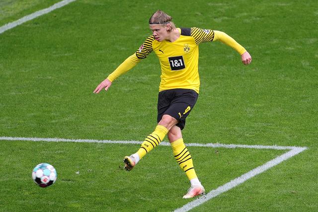 特别是年轻 特别是年轻