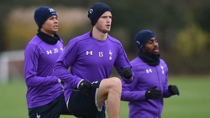 给球队的底 给球队的底